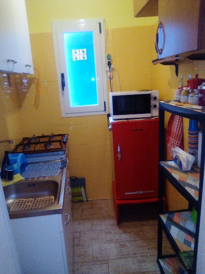 Al Mare, Al Sole, Si', Ma Nella Casa Del Minatore บุจแจร์รุ ภายนอก รูปภาพ