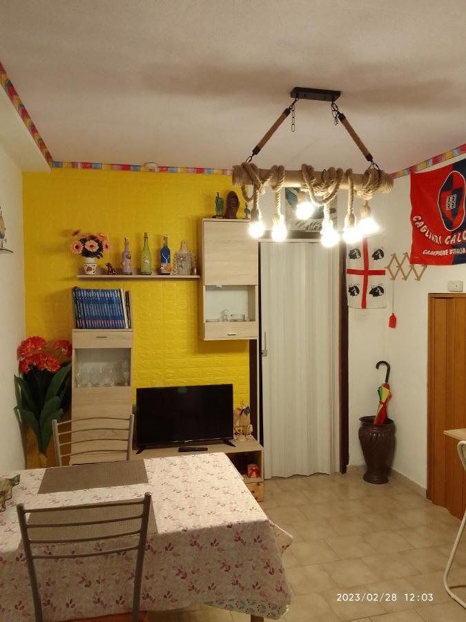 Al Mare, Al Sole, Si', Ma Nella Casa Del Minatore บุจแจร์รุ ภายนอก รูปภาพ